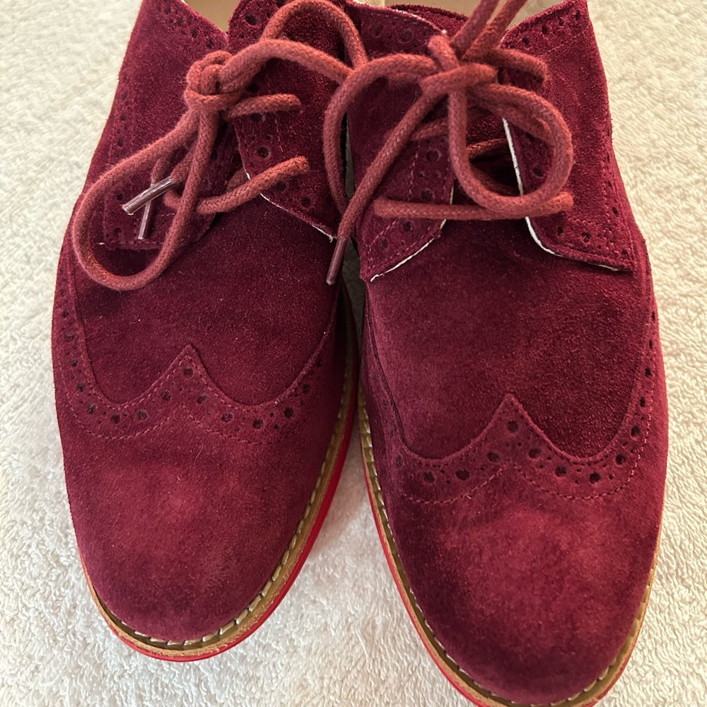 Suede WingTip Loafers NEW wot , classic style w comfort